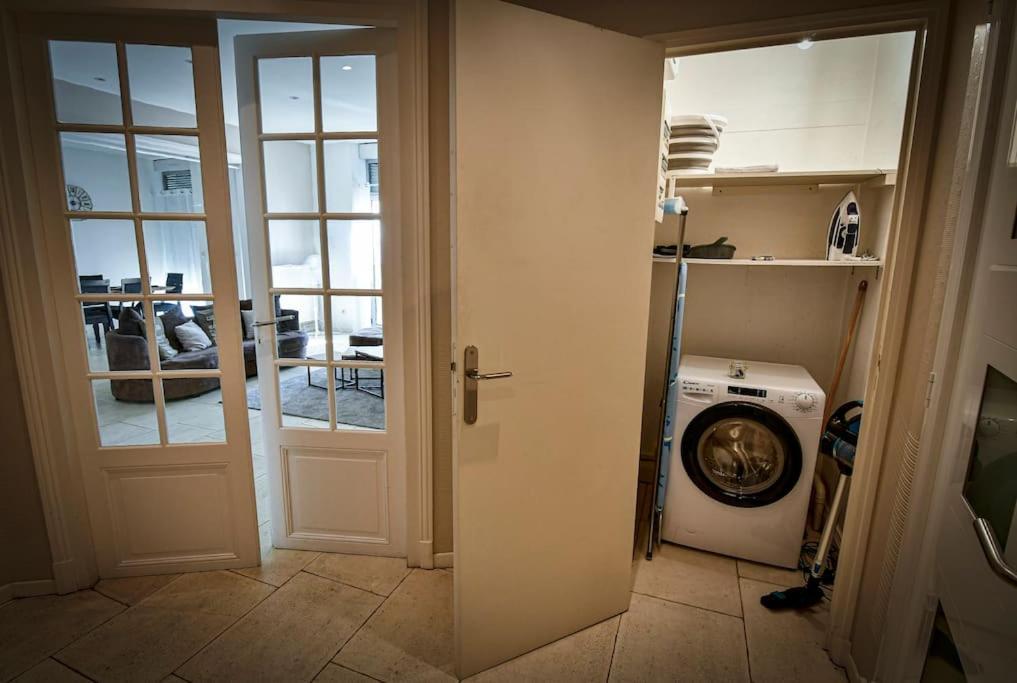 Grand Appartement De Haut Standing En Centre-Ville Montluçon Екстериор снимка