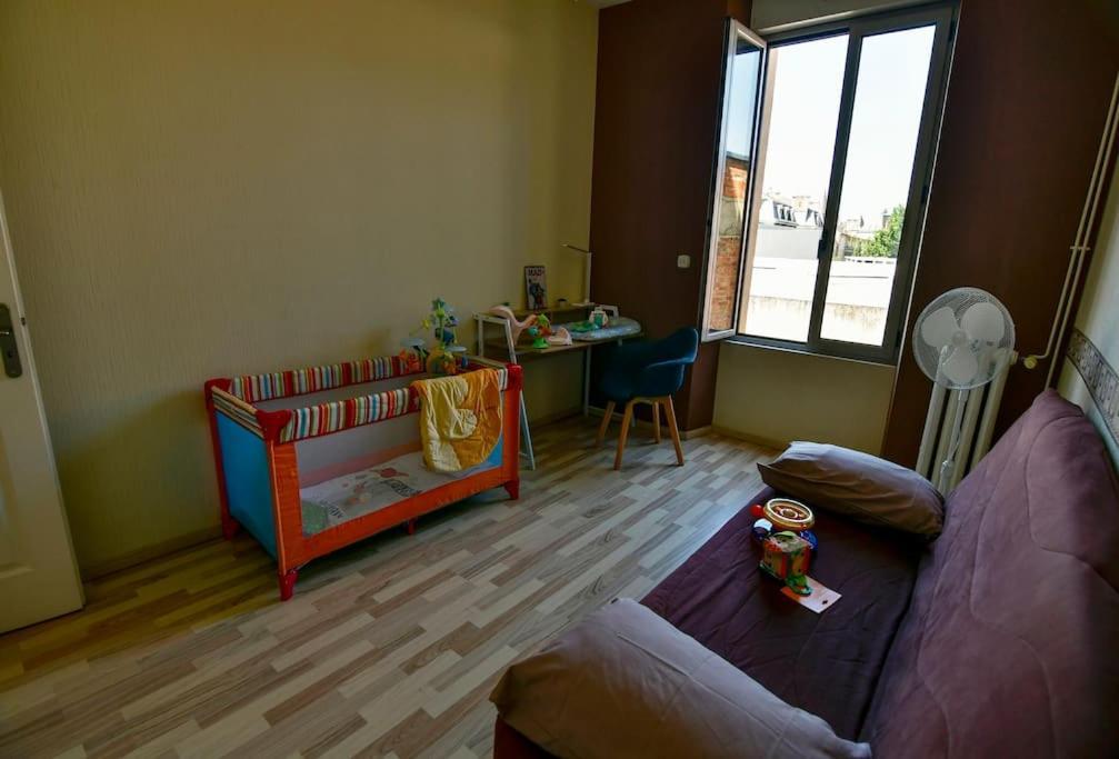 Grand Appartement De Haut Standing En Centre-Ville Montluçon Екстериор снимка